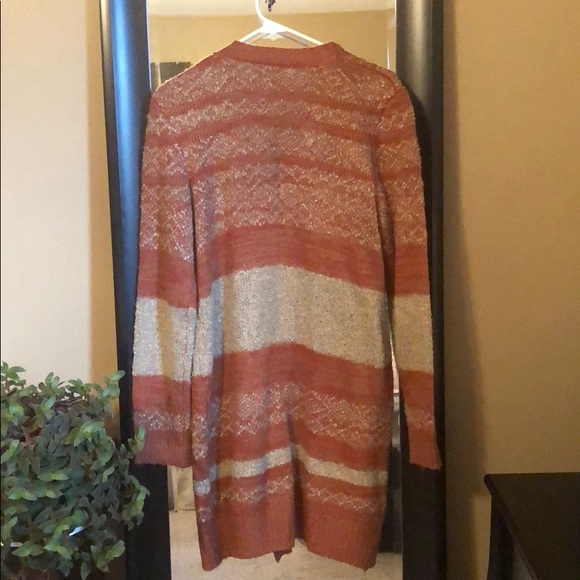 Sweater - Picture 2 of 3